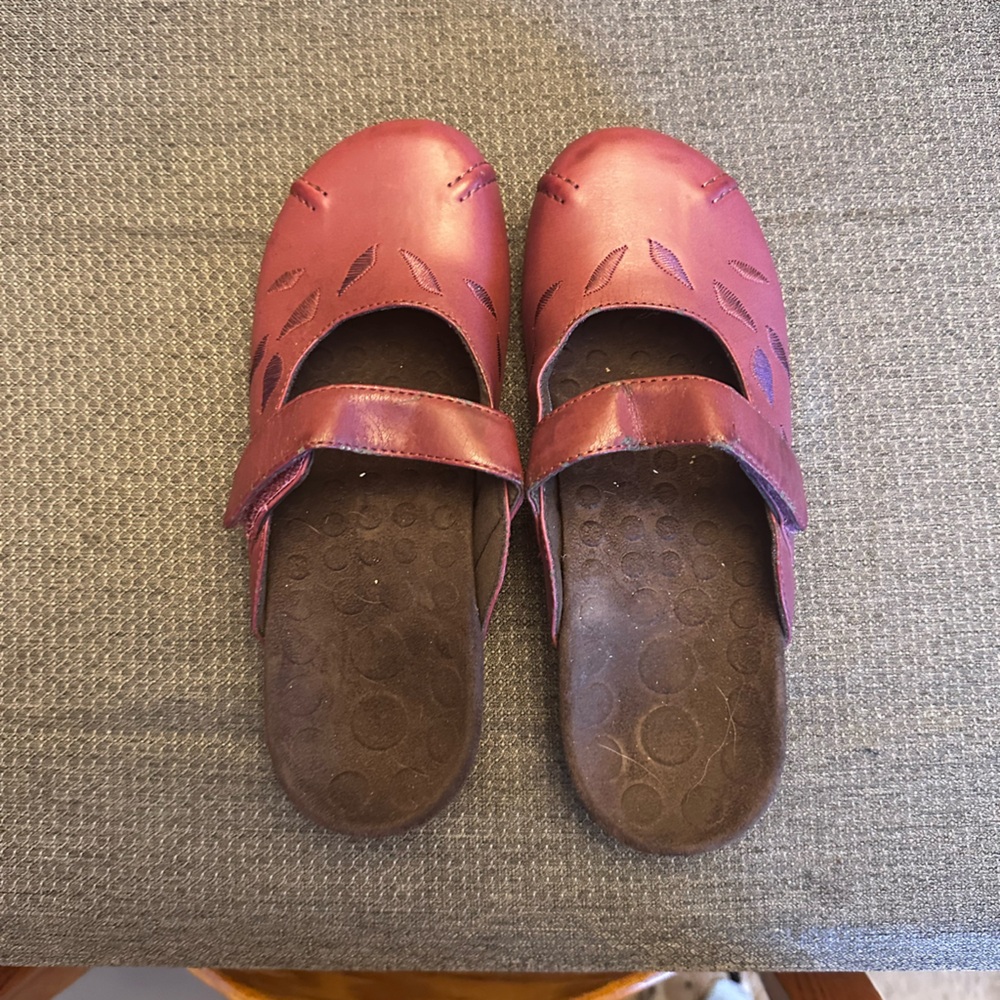 Orthaheel Women's Pink Leather Mules